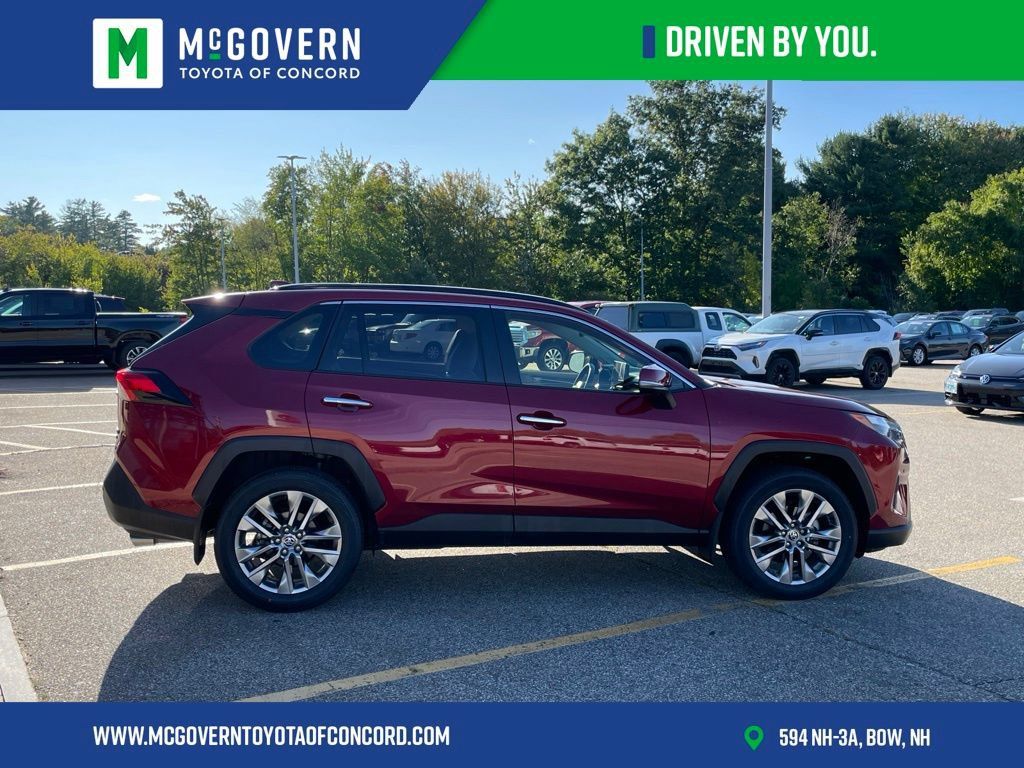 Used 2025 Toyota RAV4 Limited w/ Advanced Technology Package AWD/4WD image 6