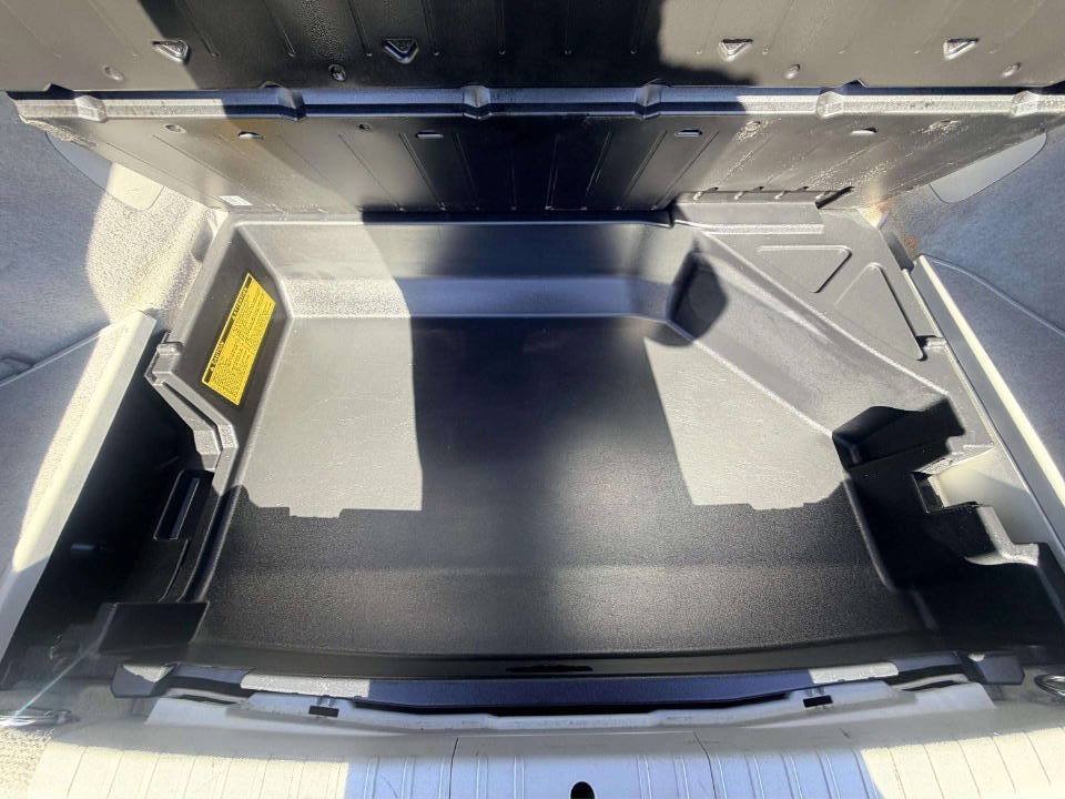 Used 2014 Toyota Prius Two FWD image 6