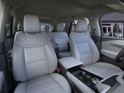 New 2026 Ford Explorer Platinum w/ LUX Leather Package AWD/4WD image 13