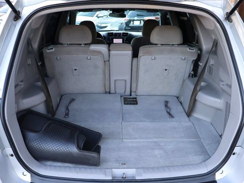 Used 2013 Toyota Highlander Plus FWD image 23