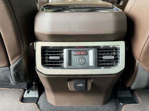 Used 2025 Ford F250 King Ranch w/ Chrome Package image 23