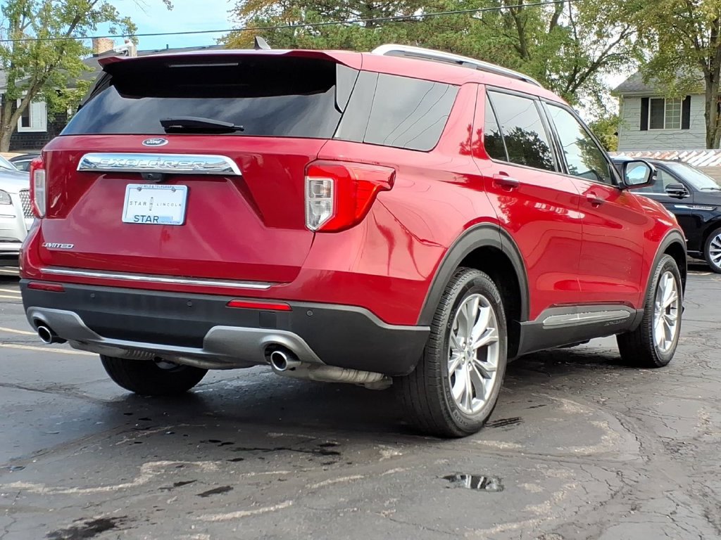 Used 2023 Ford Explorer Limited w/ Equipment Group 301A AWD/4WD image 7