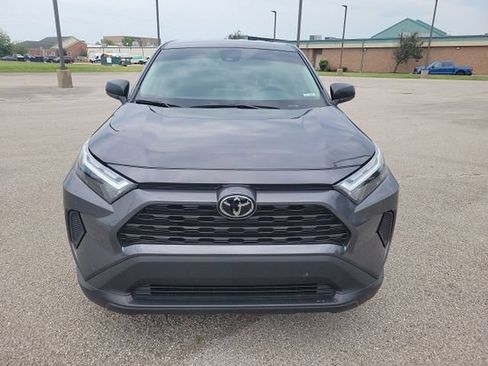 Used 2024 Toyota RAV4 LE AWD/4WD image 2