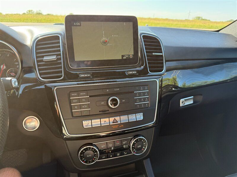 Used 2018 Mercedes-Benz GLE 350 4MATIC image 23