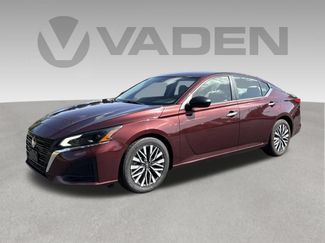 Used 2024 Nissan Altima 2.5 SV FWD video 1