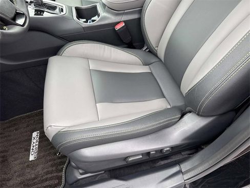 Used 2025 Subaru Outback Onyx Edition image 15
