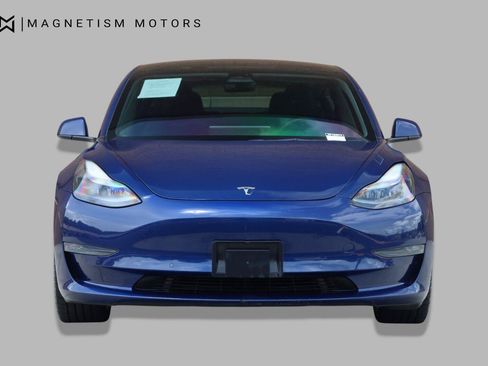 Used 2022 Tesla Model 3 Long Range AWD/4WD image 6