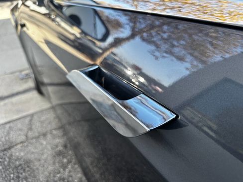 Used 2017 Tesla Model S 75D image 22