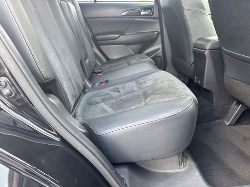 Used 2024 Mitsubishi Eclipse Cross SE image 15