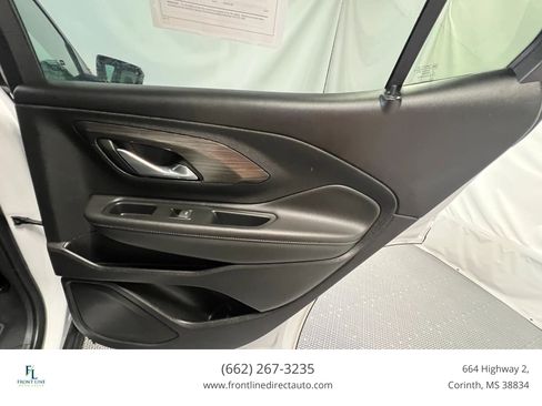 Used 2023 GMC Terrain SLE w/ Driver Convenience Package FWD image 23