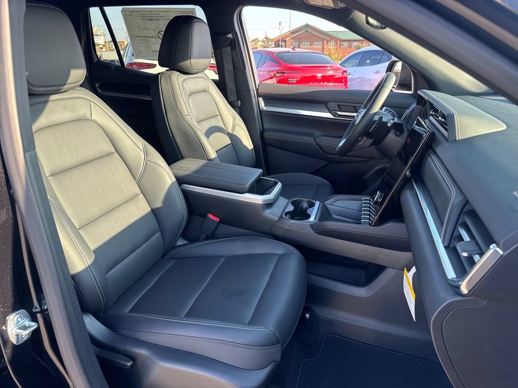 New 2027 GMC Terrain Elevation w/ Elevation Premium Package FWD image 12