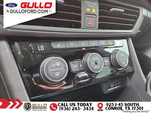 Used 2023 Volkswagen Jetta GLI Autobahn w/ GLI Black Package image 27