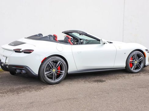 Certified 2026 Ferrari Roma Spider RWD image 5