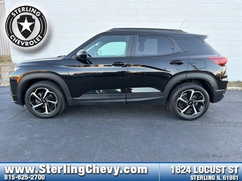 Used 2022 Chevrolet TrailBlazer RS image 2