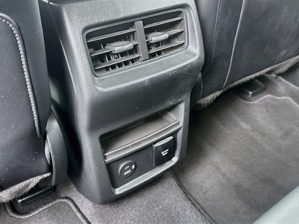 Used 2022 Ford Edge SEL w/ Convenience Package AWD/4WD image 30