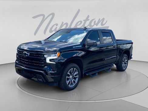 Used 2023 Chevrolet Silverado 1500 RST RWD image 1