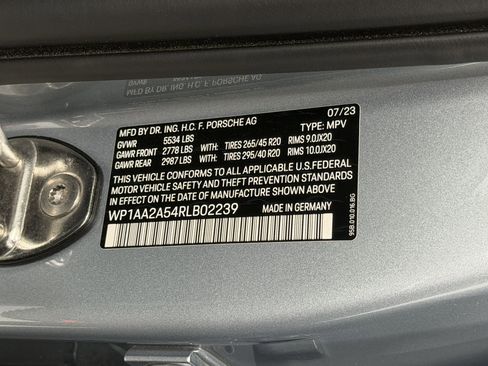 Certified 2024 Porsche Macan Turbo AWD/4WD image 65