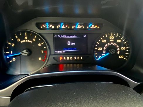 Used 2016 Ford F150 XL w/ Equipment Group 101A Mid RWD image 30