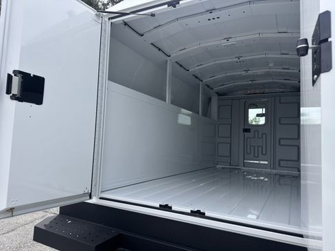 New 2024 Ford E-350 and Econoline 350 Super Duty w/ Power Windows & Locks Group image 10