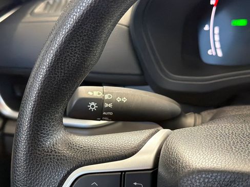 Used 2025 Toyota Grand Highlander AWD Hybrid image 32