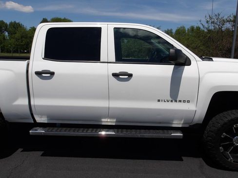Used 2014 Chevrolet Silverado 1500 LT AWD/4WD image 34