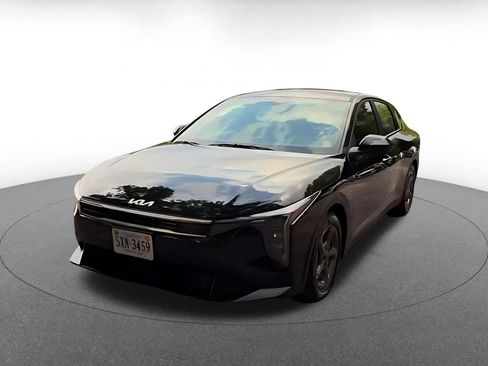 Used 2026 Kia K4 FWD image 4