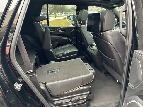 Used 2023 Cadillac Escalade Sport image 9
