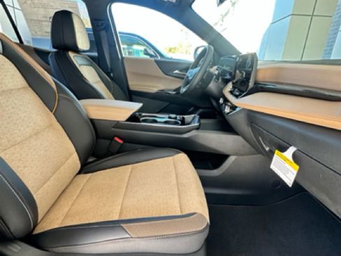 New 2026 Chevrolet Equinox ACTIV image 8