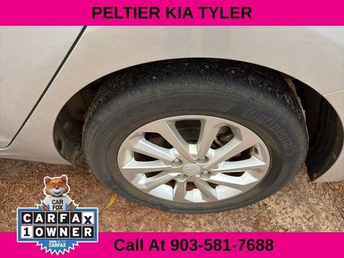 Used 2021 Hyundai Accent SEL image 7