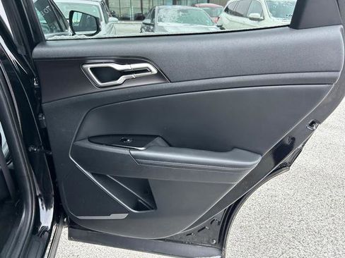 Certified 2023 Kia Sportage EX image 27