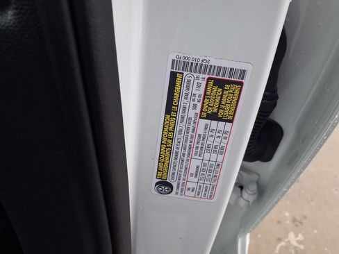 Used 2025 Volkswagen Atlas SE FWD image 31