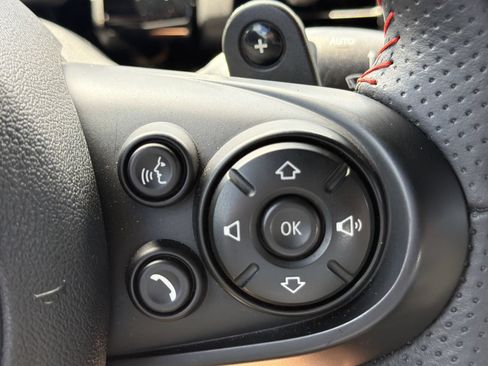 Used 2020 MINI Cooper S w/ Signature Upholstery Package FWD image 26