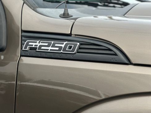 Used 2016 Ford F250 XL w/ XL Value Package image 26