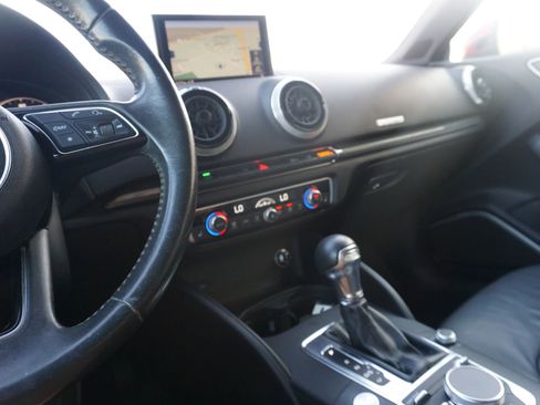 Used 2018 Audi A3 e-tron Premium Plus w/ Technology Package image 36