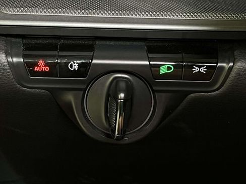 Certified 2021 Porsche 911 Carrera 4S image 40