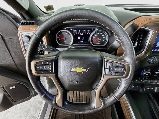 Used 2023 Chevrolet Silverado 3500 High Country w/ Z71 Off-Road Package AWD/4WD image 4