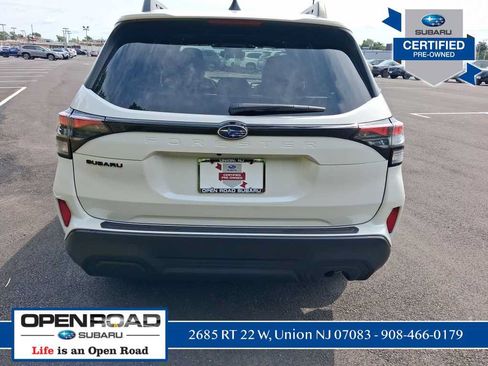 Used 2026 Subaru Forester Premium AWD/4WD image 4