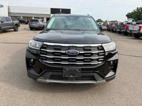 Certified 2025 Ford Explorer Active w/ Active Comfort Package AWD/4WD image 5