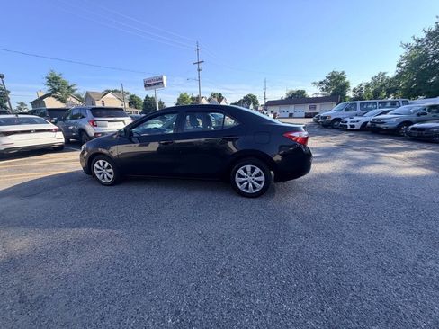 Used 2014 Toyota Corolla LE FWD image 34