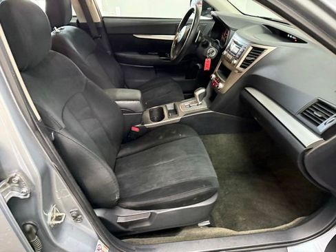 Used 2014 Subaru Outback 2.5i image 34