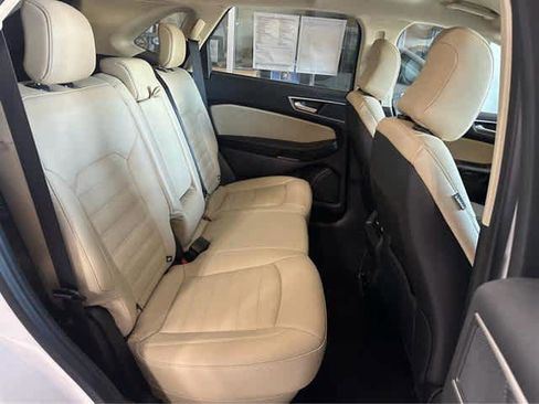 Used 2022 Ford Edge SEL w/ Convenience Package image 31