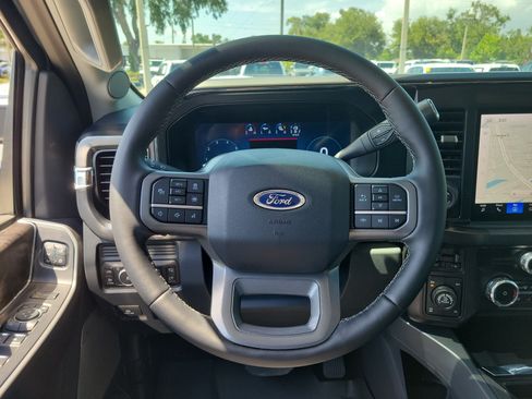 Used 2026 Ford F250 Lariat w/ Tremor Off-Road Package AWD/4WD image 14