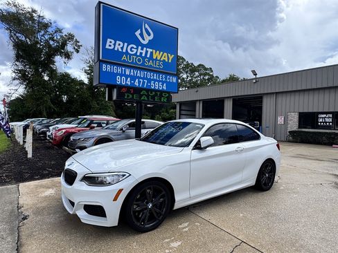 Used 2017 BMW M240i Coupe RWD image 1