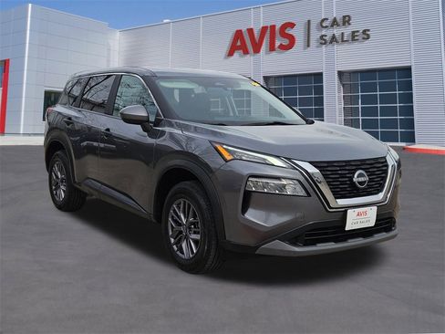 Used 2023 Nissan Rogue S image 9
