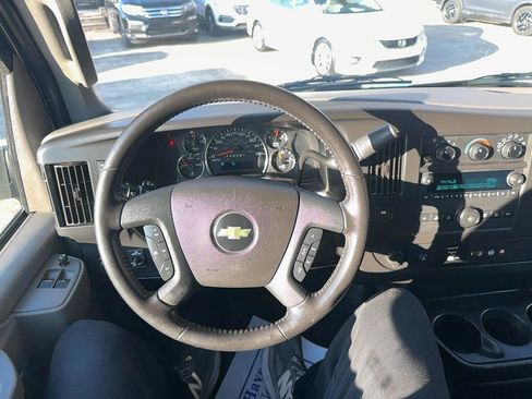 Used 2022 Chevrolet Express 2500 w/ Driver Convenience Package image 13
