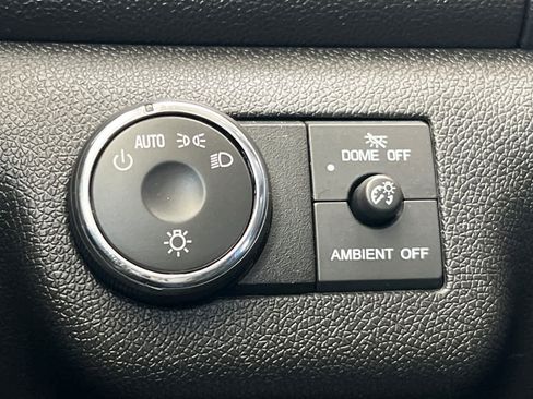 Used 2015 Buick Enclave Leather AWD/4WD image 30