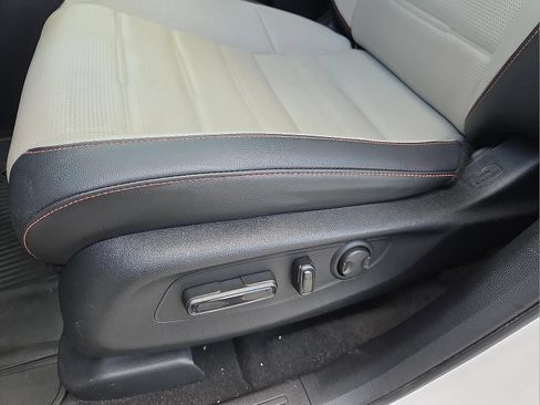 Used 2025 Honda CR-V Sport Touring image 21
