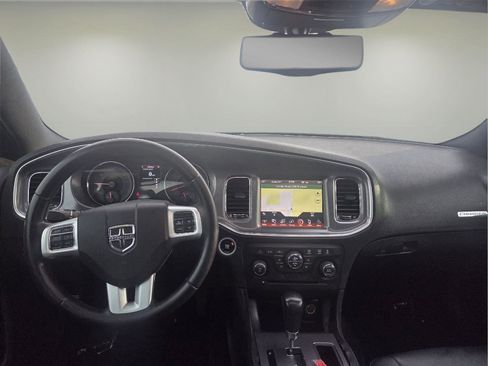 Used 2014 Dodge Charger R/T image 2