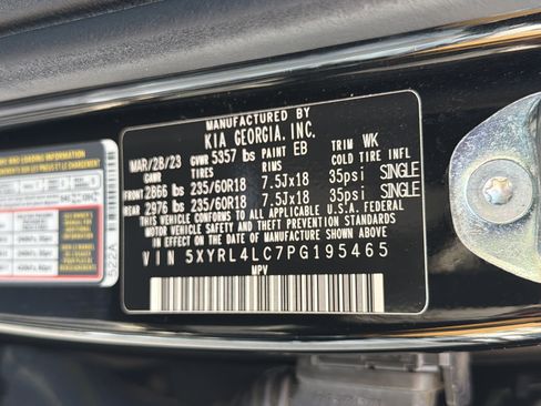 Used 2023 Kia Sorento S w/ Panoramic Sunroof Package FWD image 35