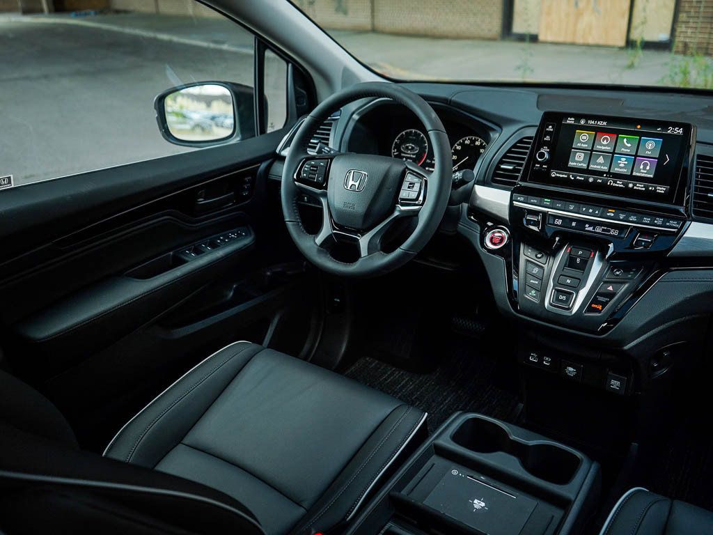 New 2027 Honda Odyssey Touring image 16